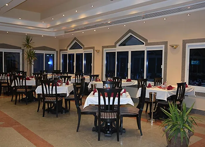 Perfect Holidays At Le Mirage New Tiran Naama Bay *